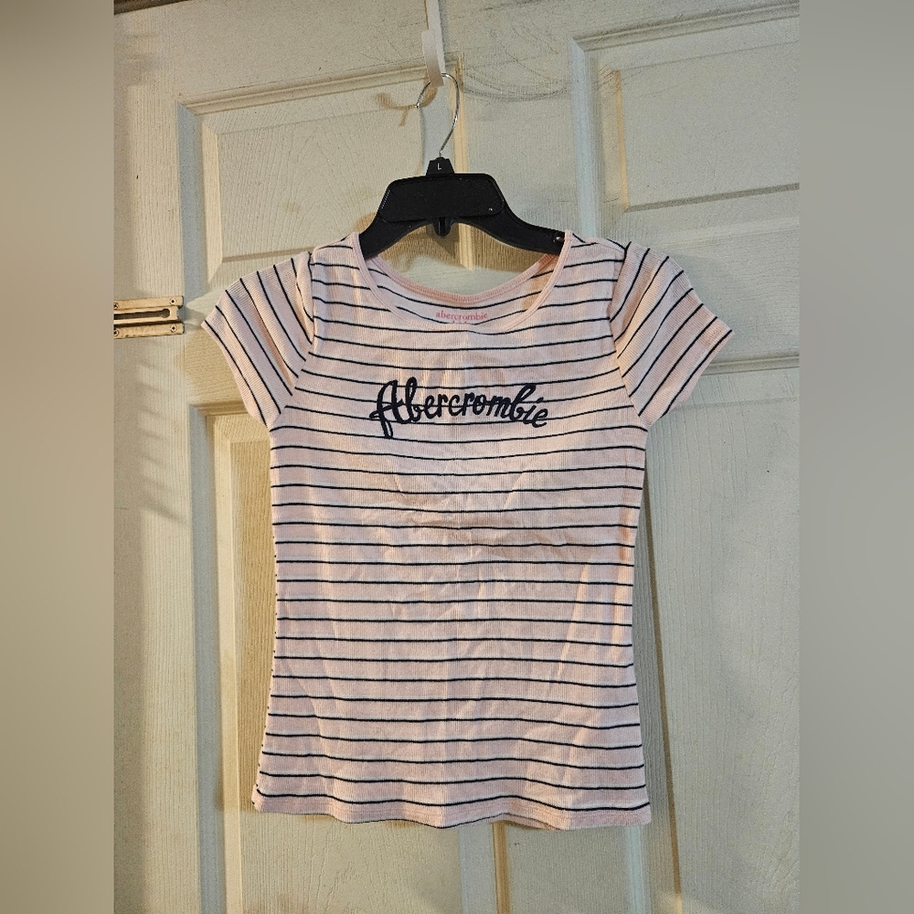 ABERCROMBIE KIDS STRIPED LOGO TEE: GREAT CONDITION: SIZE 13/14
